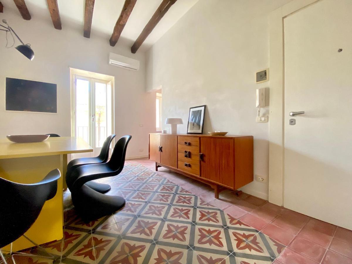 Kleomene Tempio Di Apollo Apartment